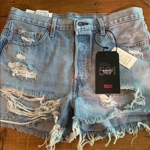 Levi’s High Roise 501 shorts size 29